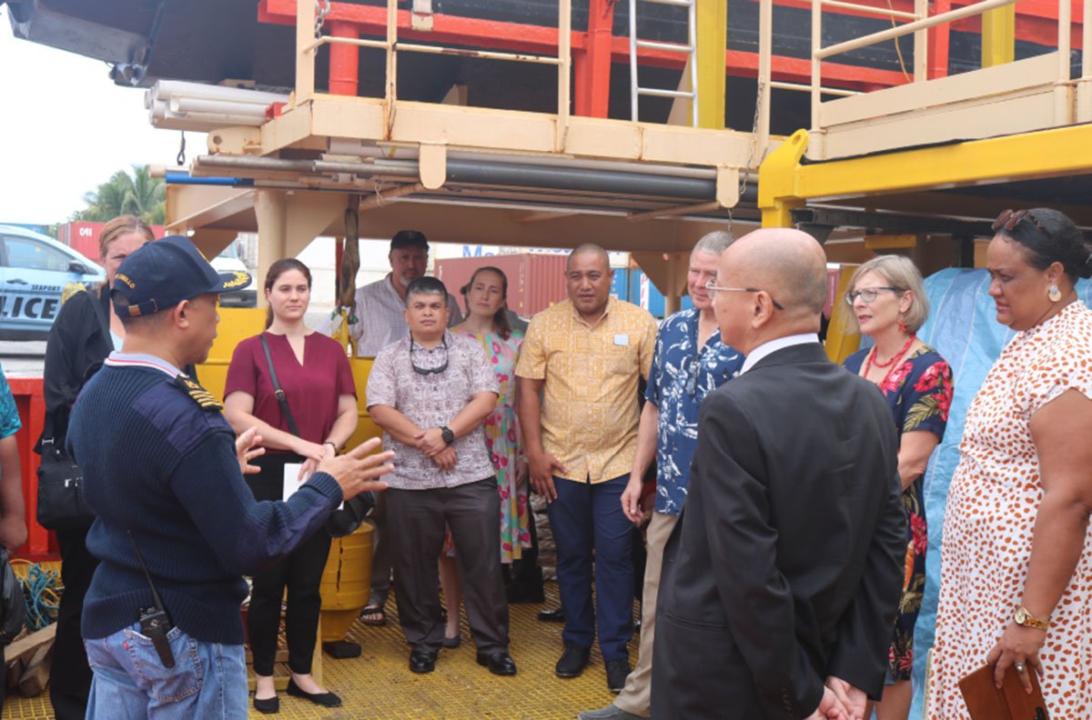 Representatives from the project countries’ governments visit the RV Bold Explorer, a survey ship which made a port of call in Pohnpei before commencing its survey route, November 2023.