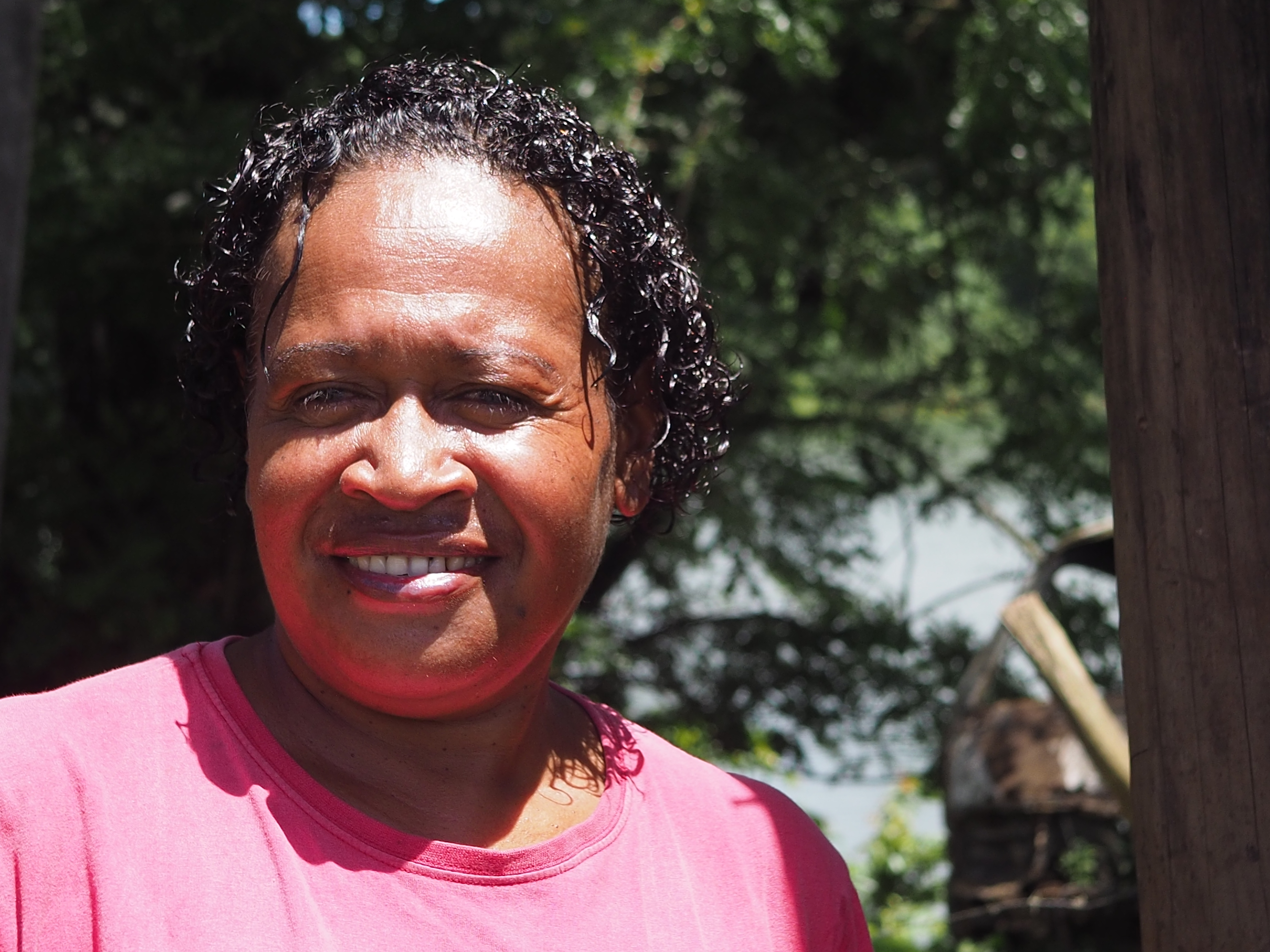 Ana Ledua is a fresh water mussel seller in Kasavu.